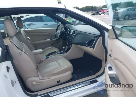 2011 Chrysler 200 Limited z USA, uszkodzony, nr VIN 1C3BC7EG8BN599576